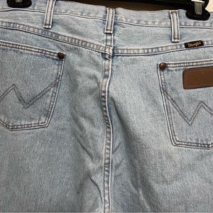 36 x 32 WRANGLER® COWBOY CUT® ORIGINAL FIT JEAN IN BLEACHED